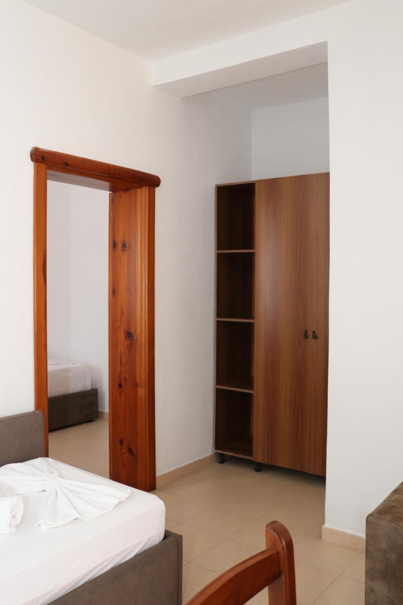 Apartment Celaj Velipojë Esterno foto